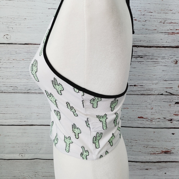 Forever21 Cactus Halter Crop Top - Picture 3 of 8